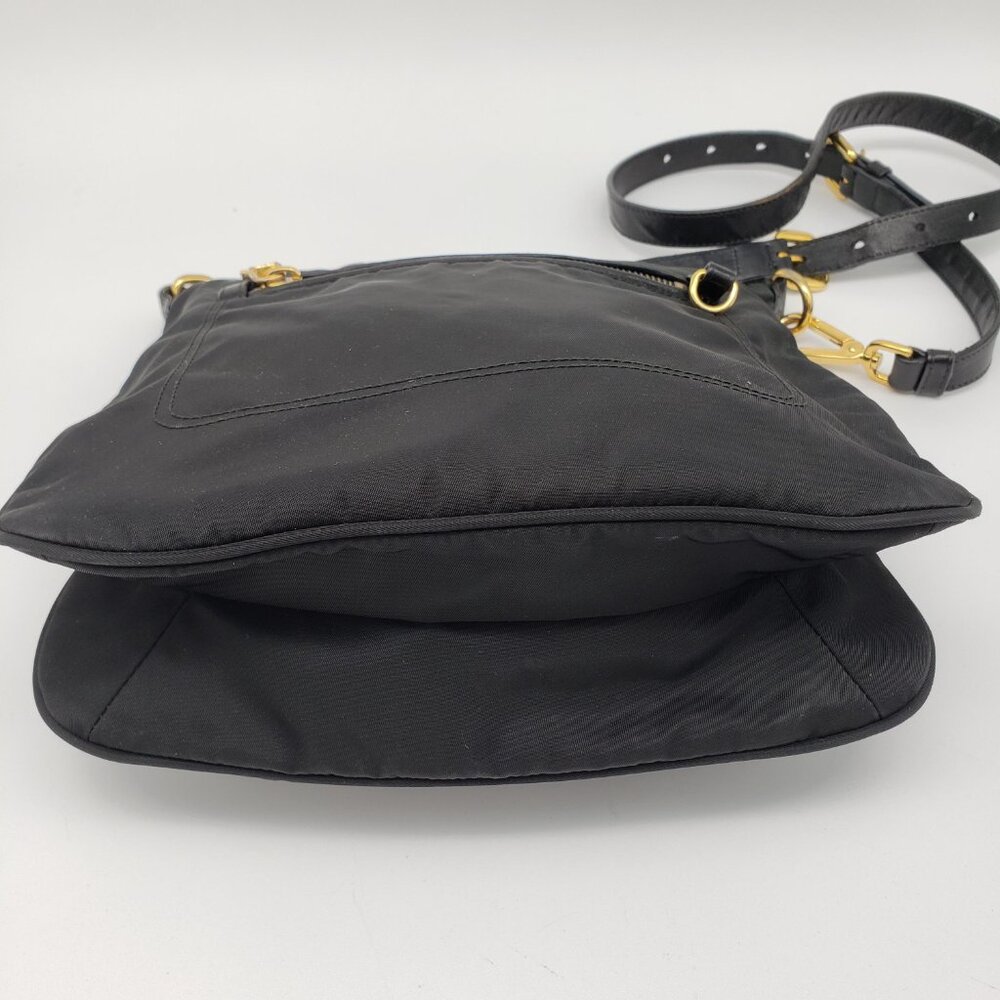 Authentic Prada Tessuto Nylon Shoulder Bag 320-110325 - Picture 11 of 16